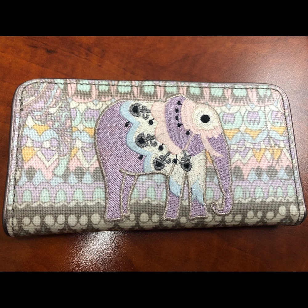 Sakroots wallet
